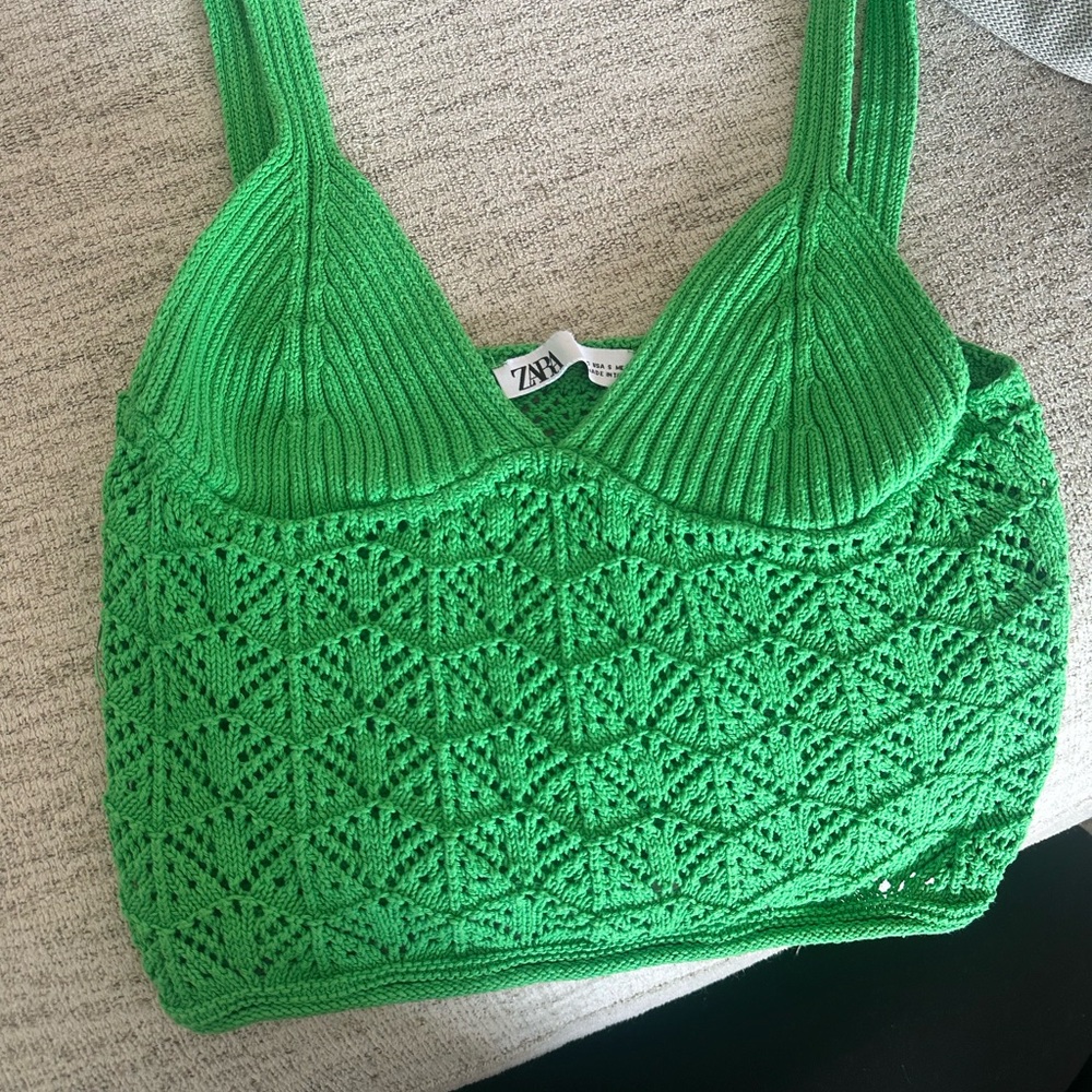 Zara Vibrant Green Knit Top